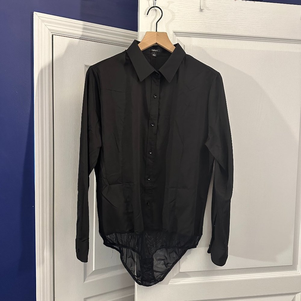 NWT - Tapata Long Sleeved Collared Black Bodysuit - Size Large